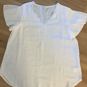 Counterparts White Lace Trim V-Neck Blouse